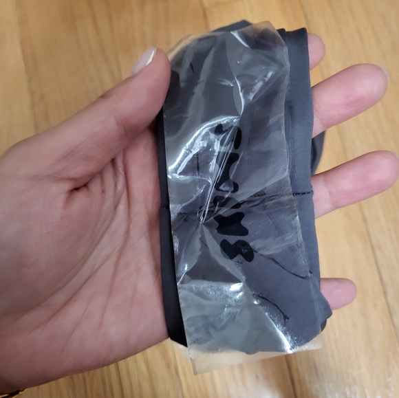 NWT SKIMS SWIM RHINESTONE BANDEAU & MID WAIST BIKINI BOTTOM SET IN GUNMETAL - Picture 3 of 6